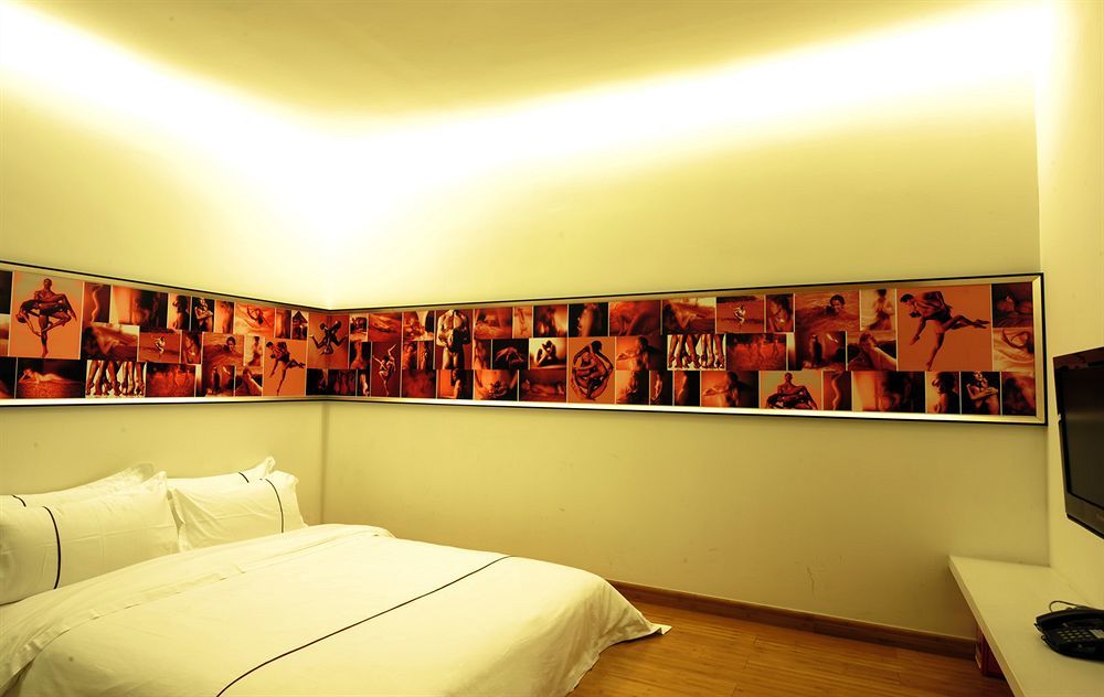 Spring Time Hotel Гуанджоу Екстериор снимка